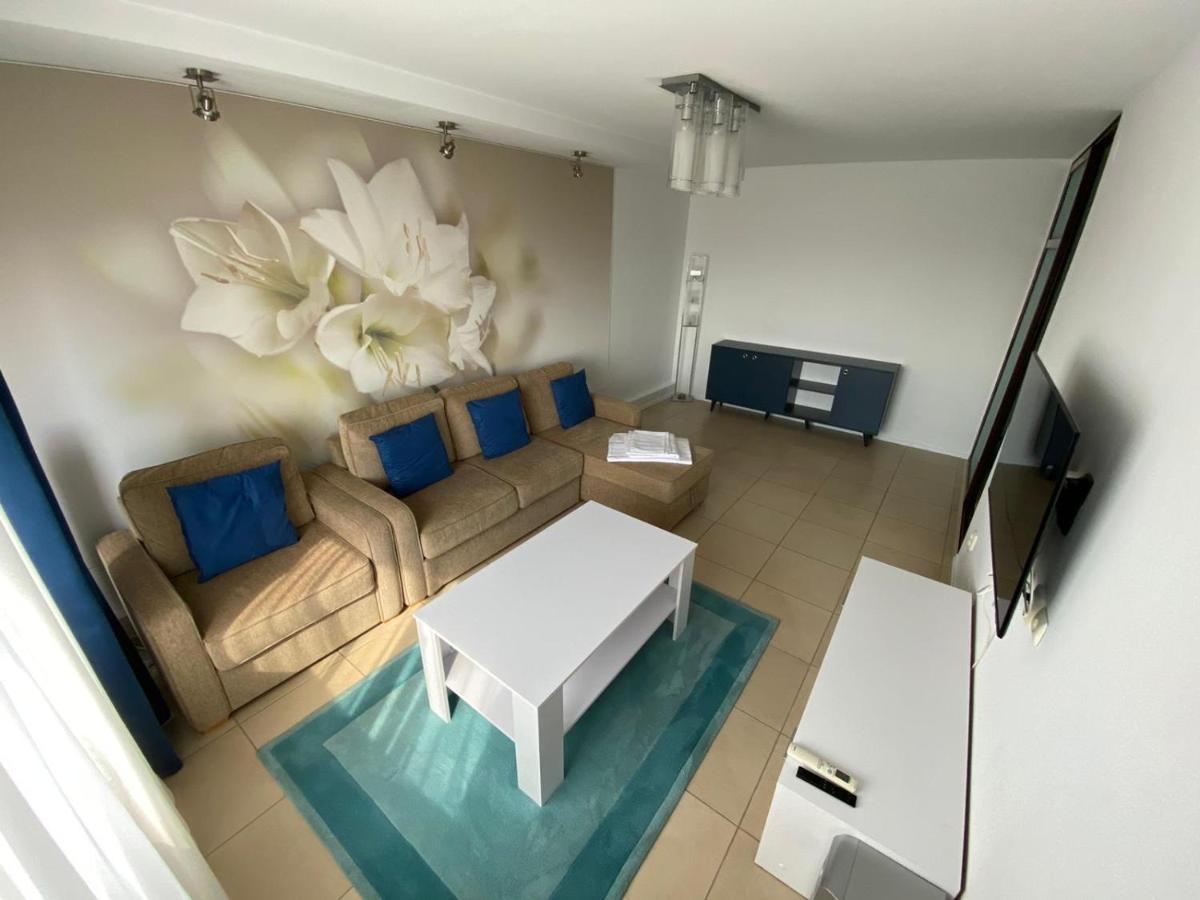 Magic Blue Sea Apartment Constanta Ngoại thất bức ảnh
